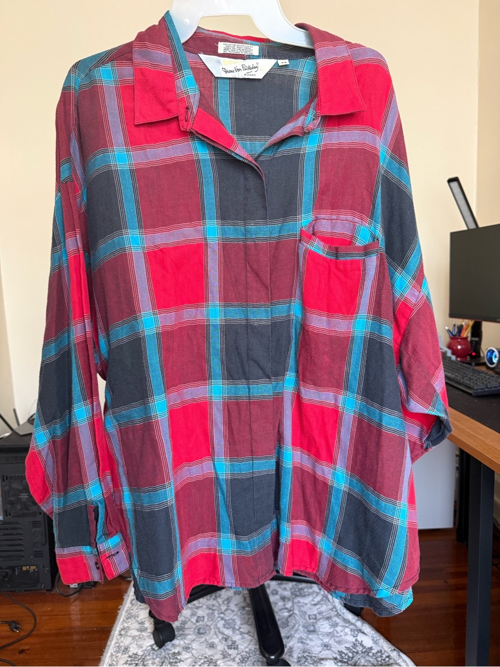VTG Diane Von Furstenberg woman plaid button up blouse / 44